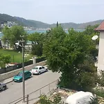 Hotel Cicek & 2*