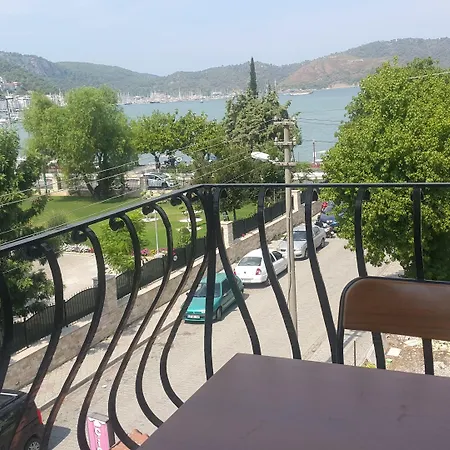 Hotel Cicek &